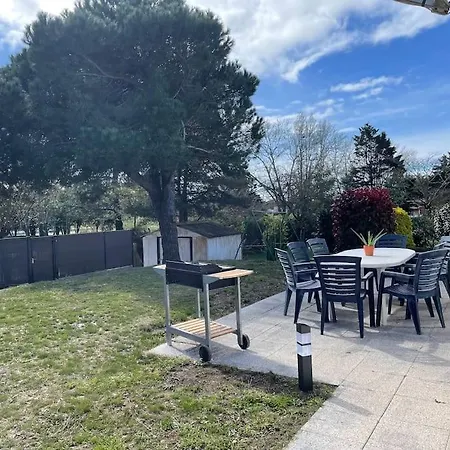 Holiday home Pavillon Bord De - 10min Des Plages En Velo Le Fenouiller